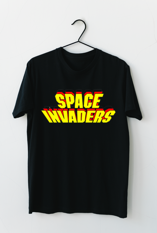 T-shirt noir avec le logo de Space Invaders